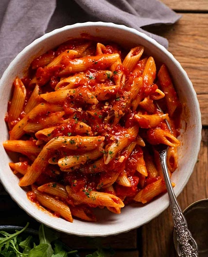 Penne all'Arrabbiata (spicy tomato pasta)
