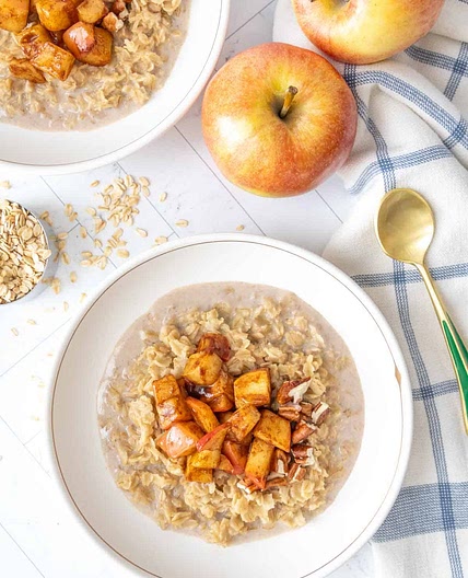 Apple Cinnamon Oatmeal