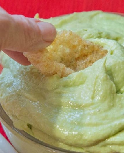 Keto Avocado Cheese Dip