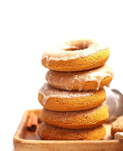 Vegan Maple Pumpkin Donuts