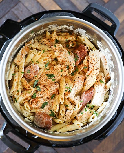 Instant Pot Pasta Cajun Chicken Alfredo