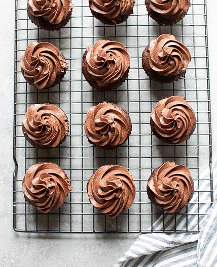 Chocolate Almond Flour Cupcakes