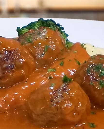 Easy Swedish Meatball Recipe