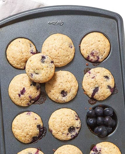 Toddler Lemon Blueberry Mini Muffins (healthy!) - Baby Foode