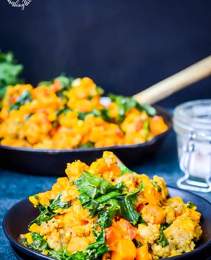 Super Simple, 5-Ingredient Paleo Breakfast Hash