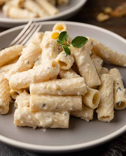 White Pesto Pasta