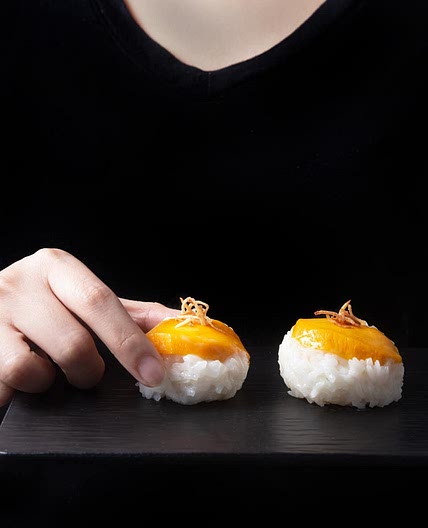 Instant Pot Mango Sticky Rice