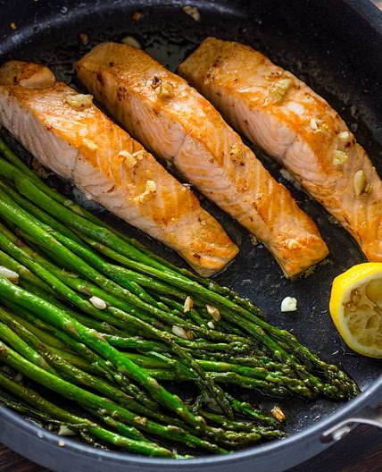 One Pan Lemon Garlic Salmon and Asparagus