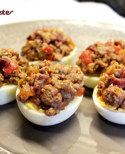 Huevos rellenos a la castellana
