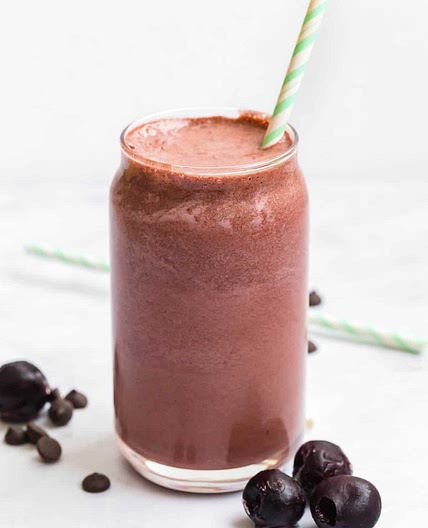 Chocolate Cherry Smoothie