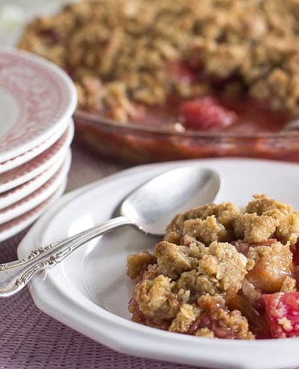 Strawberry Rhubarb Crisp