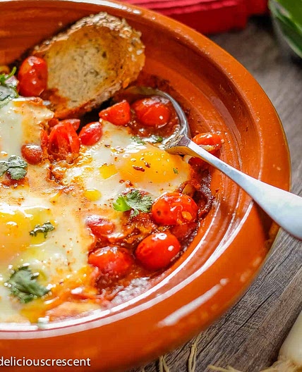 Moroccan Eggs in Tomato Sauce (Shakshuka)