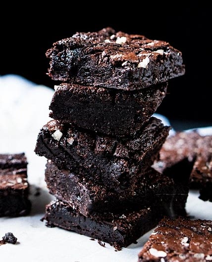 (1g net carb!) Suuuper Fudgy Keto Brownies