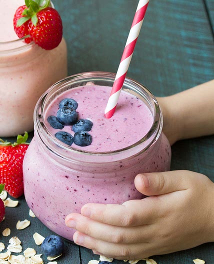 Oatmeal Breakfast Smoothie (My Kids' Favorite)