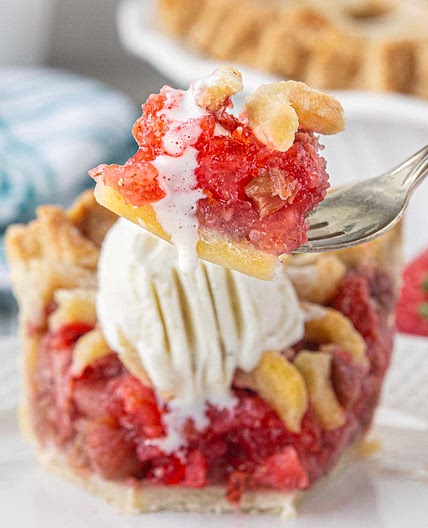 Strawberry Rhubarb Pie