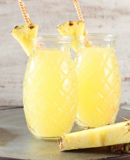 Easy Pineapple Wine Punch