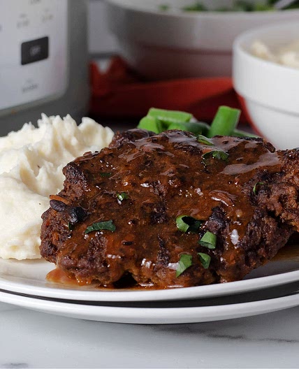 Slow Cooker Salisbury Steak