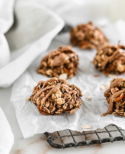 Carrot Apple Oatmeal Breakfast Cookies