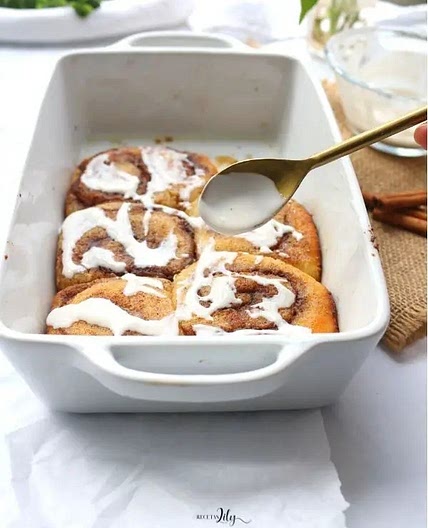Cinnamon rolls keto o roles de canela