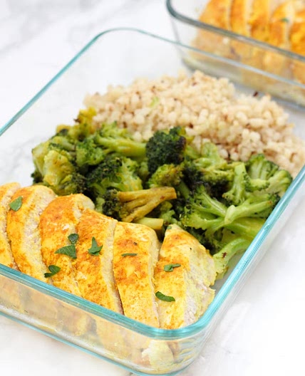 Anti-inflammatory Turmeric Chicken Meal Prep Bowls