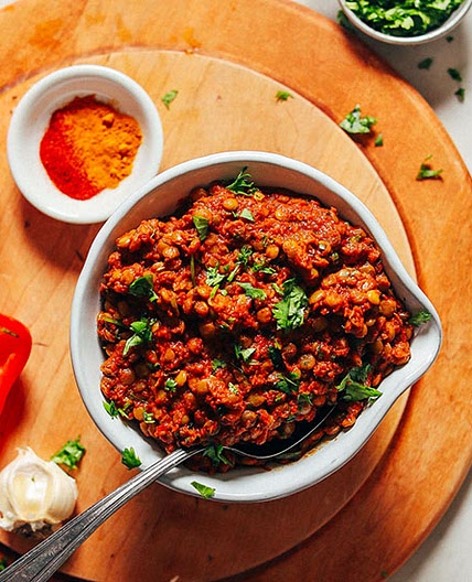 Saucy Moroccan-Spiced Lentils