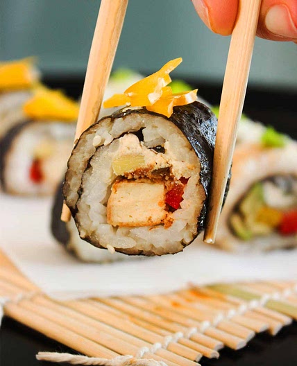 Vegetable Sushi Rolls (Vegan Sushi)