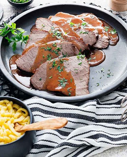 Rinderbraten im Backofen - klassisch