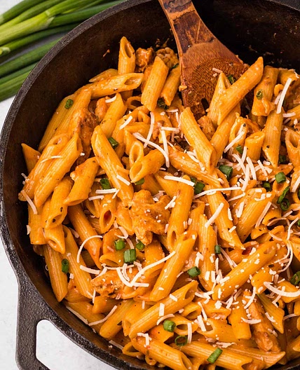One-Pot Vegan Creamy Cajun Pasta