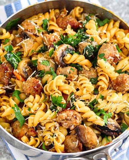 Sausage Pasta with Spinach and Mushrooms