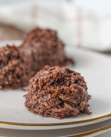 Chocolate Macaroons