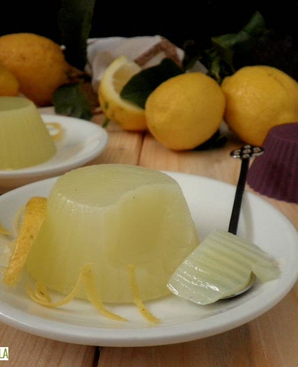 Ricetta del gelo al limone, un rinfrescante dopo pasto