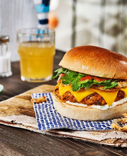 Crispy Veggie Burger mit Linsen und Champignons