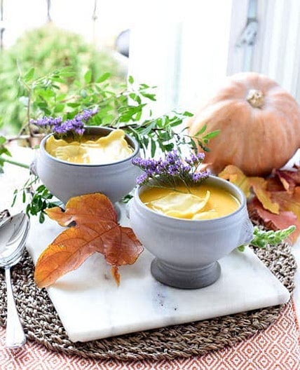 Crema de calabaza con raviolis