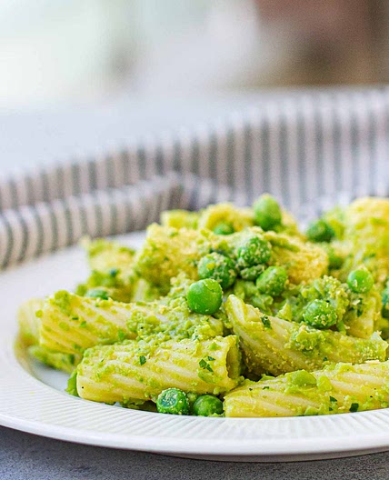 Green Pea Pasta (Pasta e Piselli)