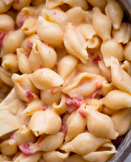 Creamy Pimento Mac and Cheese