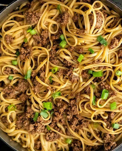 Mongolian Noodles with Ground Beef