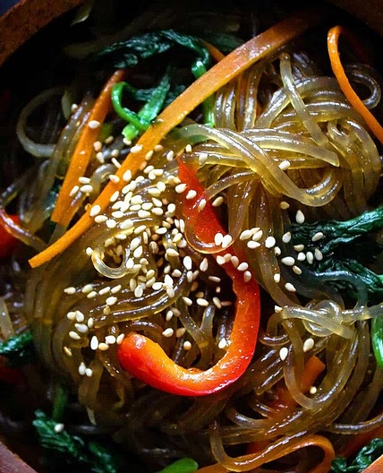 Easy Japchae Recipe (Korean Glass Noodles Stir Fry)