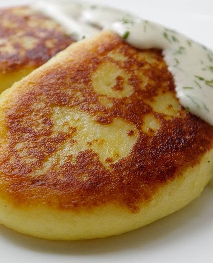 Lithuanian-style potato pancakes with meat