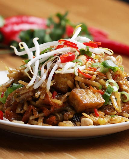 Vegan Pad Thai Recipe by Tasty