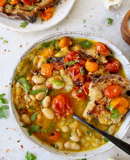 Vegan White Bean Soup with Roasted Tomatoes