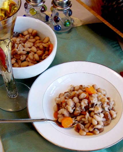 Heirloom Yellow Eyed Peas