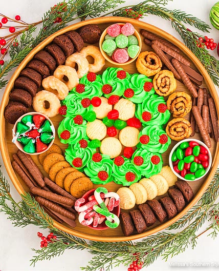 Christmas Dessert Board (with Buttercream Icing)