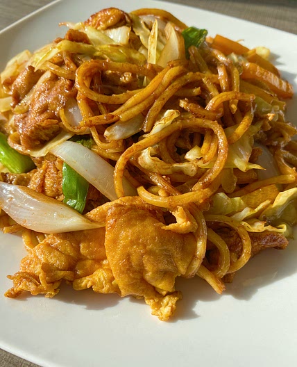 Chow Mein (Stir Fry Noodles)