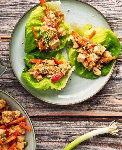 Meatless Lettuce Wraps (Tofu)