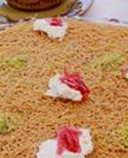 Roasted vermicelli with ashta cream - osmalieh