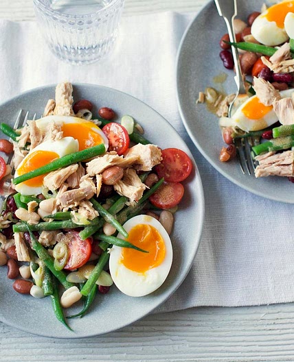 Tuna bean salad