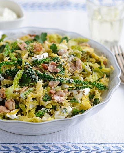 Braised cabbage with bacon