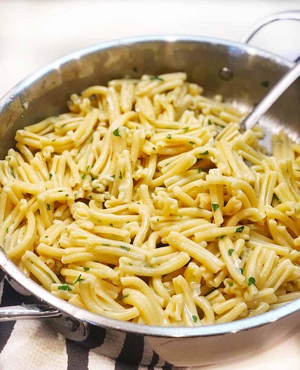 White Wine Garlic Butter Sauce for Pasta
