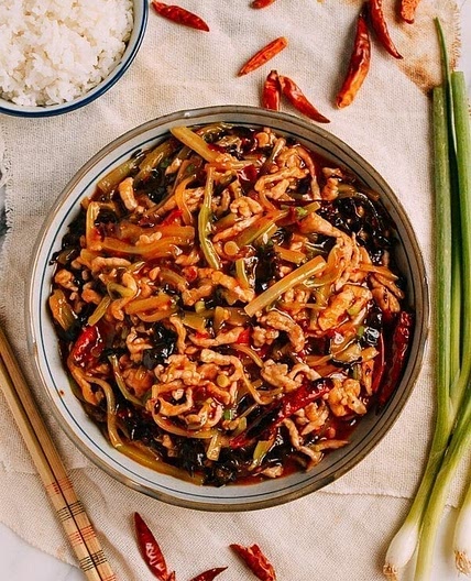 Pork with Garlic Sauce - Authentic Yu Xiang Rou Si