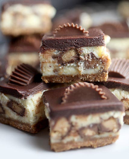 Peanut Butter Cup Cheesecake Bars